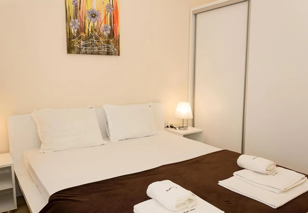 Coastal 1Bd Flat With Pool & Parking Apartment Varna